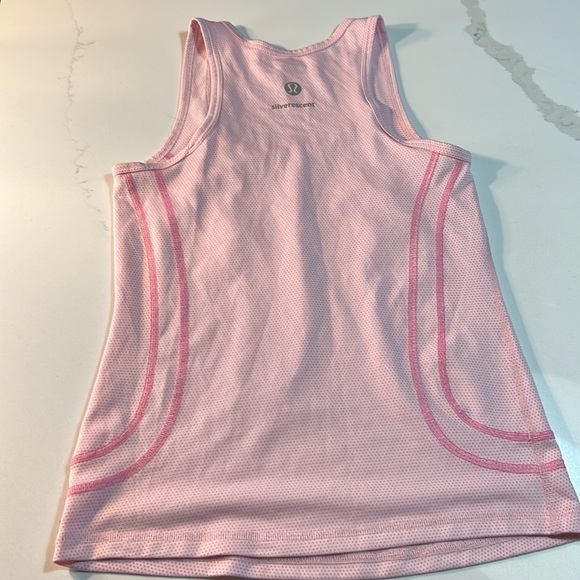Lululemon Silverescent Pink Tank top. Size XS - Picture 4 of 9
